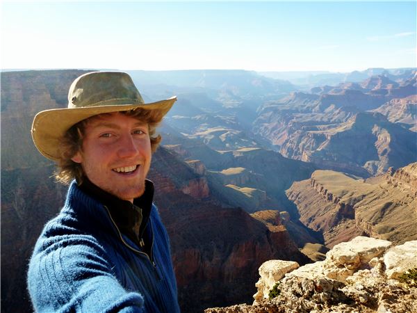 Hiking Hats from Brazil made from recycled Canvas
